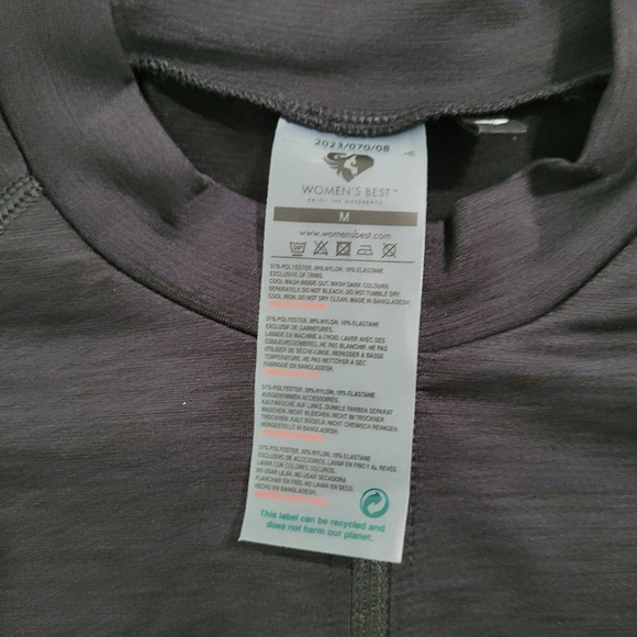 Women's Best Cropped Zip-Up Top - Picture 3 of 3